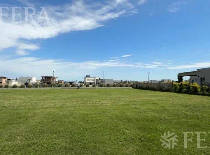 Terreno · 626m²