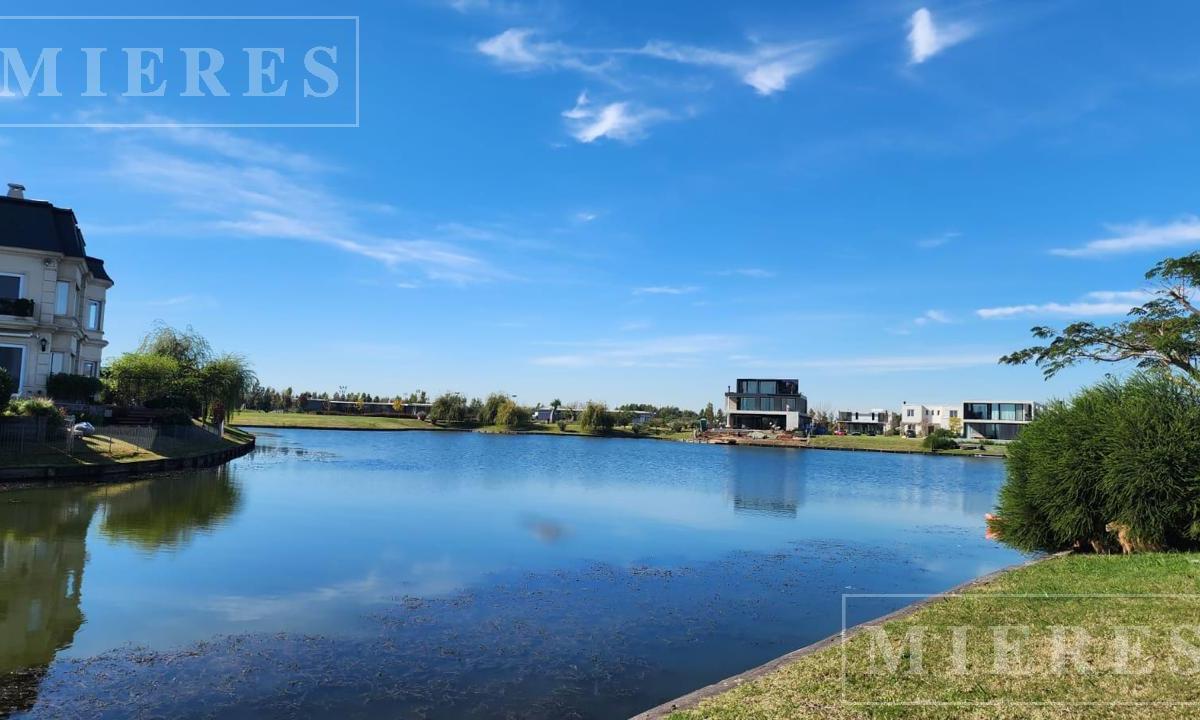 Lote en Venta al Lago Central de Nordelta, Barrio Virazon, Virazón, Nordelta