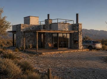 Casa · 41m² · 3 Ambientes · 1 Cochera · Tu Casa en Pueblo Benegas: Opción Terreno Vivienda Modular Premium con Entrega en 90 Días