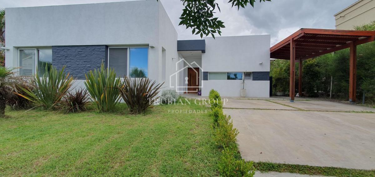 Casa en venta en El Canton Puerto Escobar