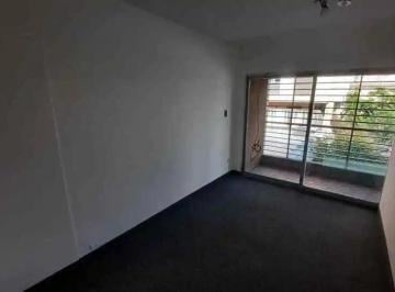 Oficina comercial de 3 ambientes, Córdoba · Dueño Alquila Oficina con Recepción, Espacio de Trabajo y Privado.