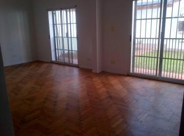 PH · 60m² · 3 Ambientes · PH con Jardin y Parrilla en El Corazón de Palermo Viejo