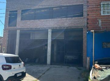 Bodega-Galpón de 3 ambientes, Berazategui · Galpon Berazategui 250 m²