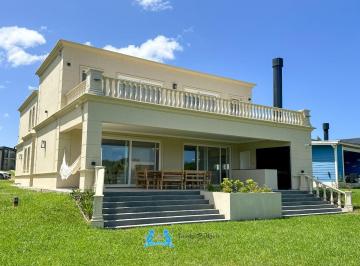 Casa de 5 ambientes, Costa Esmeralda · Casa 330 m² Venta a Estrenar Senderos Costa Esmeralda Imponente