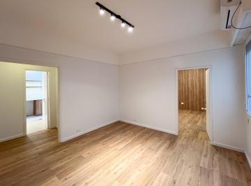 Departamento · 59m² · 3 Ambientes · Venta de Departamento 3 Ambientes en Palermo a Una Cuadra del Jardín Botánico. Reciclado a Nuevo.