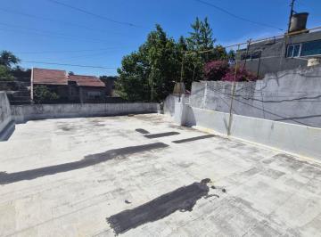 Casa · 120ha · 4 Ambientes · 1 Cochera · Venta Casa con Cochera y Local Lanus