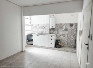Departamento · 45m² · 3 Ambientes · 1 Cochera · Departamento 3 Ambientes con Cochera en Venta en Ramos Mejía, La Matanza, G. B. a. Zona Oeste