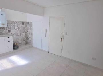 Departamento · 45m² · 3 Ambientes · 1 Cochera · Departamento 3 Ambientes con Cochera en Venta en Ramos Mejía, La Matanza, G. B. a. Zona Oeste