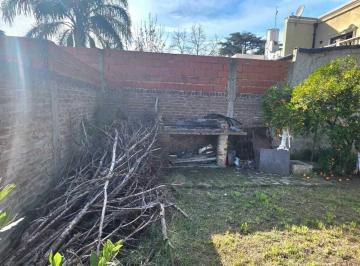 Casa · 140m² · 5 Ambientes · 1 Cochera · Casa con Consultorio 5 Ambientes en Venta en Gonzalez Catán, La Matanza, G. B. a. Zona Oeste