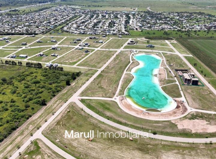 Terreno · 779m²