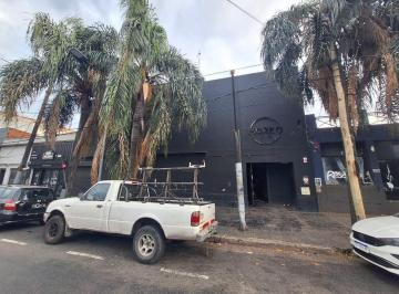 Local comercial · 235m² · Alquiler Local San Martin