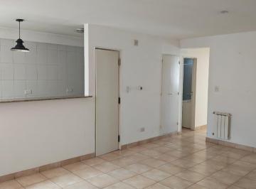 Departamento · 77m² · 3 Ambientes · 1 Cochera · Departamento en Martin Cornejo Al 200