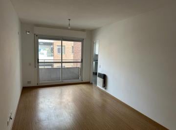 Departamento de 3 ambientes, Rosario · Alquiler – 2 Dorm. – Urquiza 2059