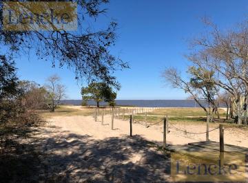 Terreno · 16000m² · Chacras en Venta en El Pinar, Proximo a Carmelo, Fracciones con Excelentes Vistas, Financiacion