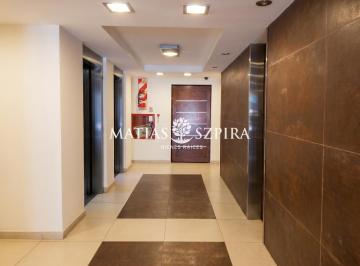 Oficina comercial · 80m² · 4 Ambientes · Moderna Oficina 4 Ambientes en Tribunales
