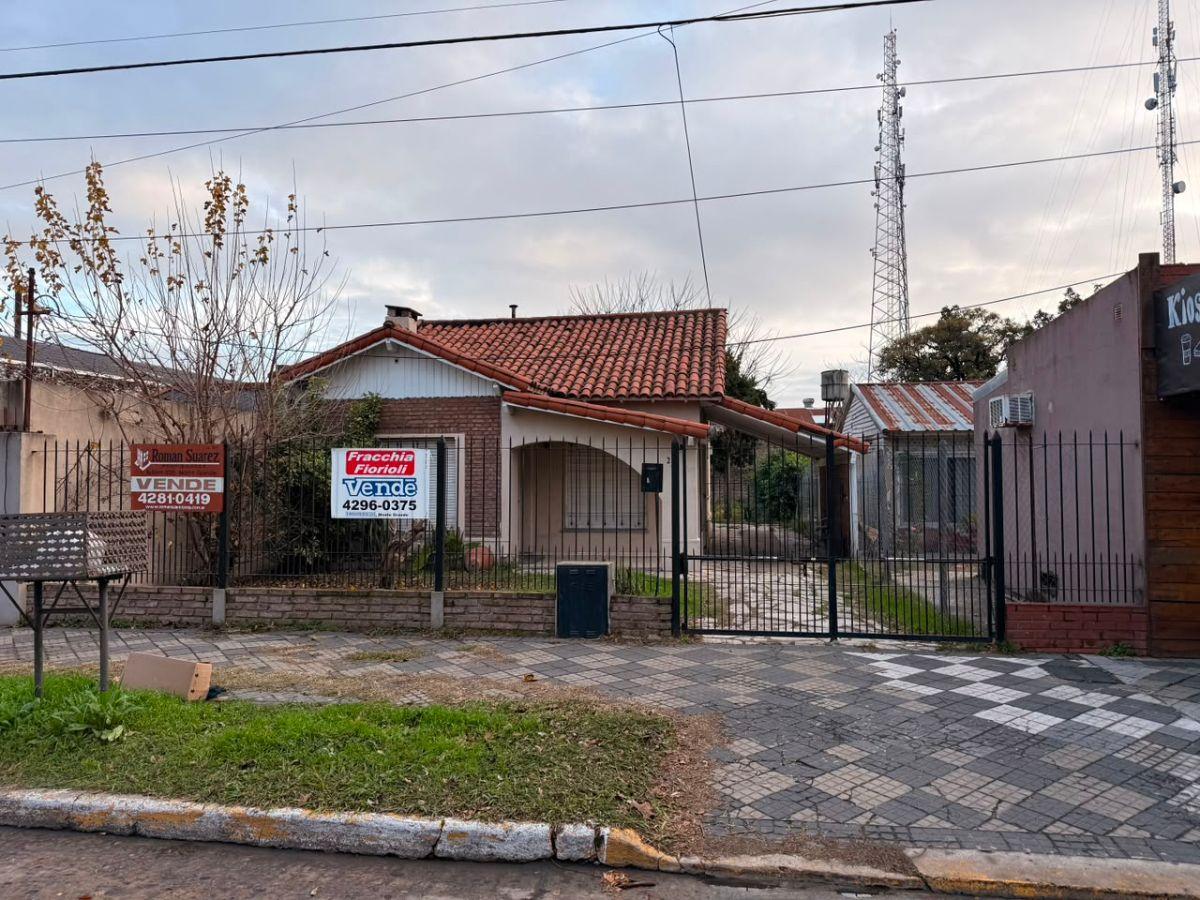 Carlos Pellegrini 255