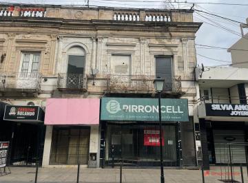 Local comercial · 600m² · Local en Alquiler en en Centro de Lujan, Mejoras a Reconocer