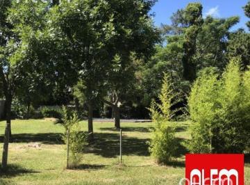 Casa · 80m² · Terreno - San Vicente