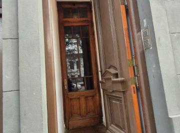 Consultorio de 2 ambientes, Lomas de Zamora · Consultorio de 30 m² en Alquiler en Banfield