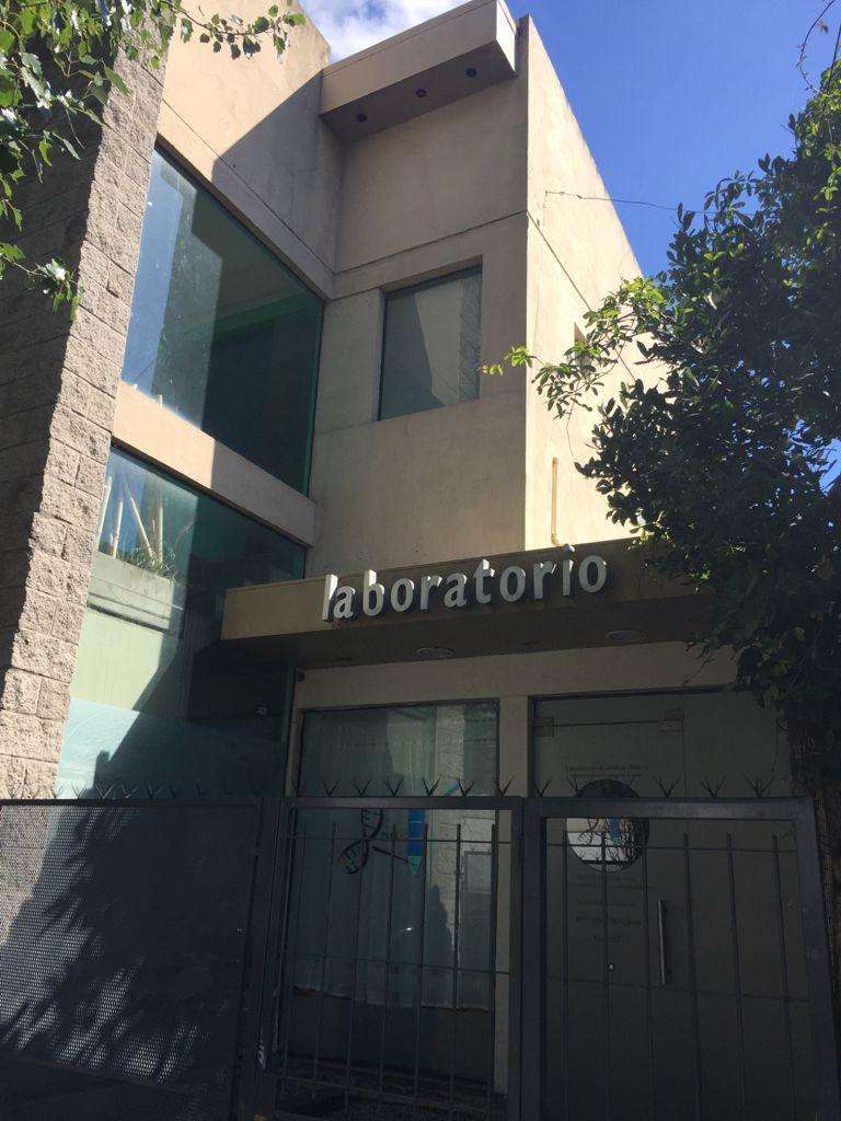 Yatay al 200, Morón, Morón