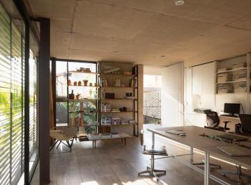 Oficina comercial · 44ha · 1 Ambiente · 1 Cochera · Venta de Oficina con Cochera y Terraza en Castelar Sur