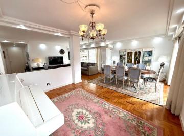 Departamento de 4 ambientes, San Isidro · Semipiso Reciclado a Nuevo con Vista Al Río, Balcones y Excelente Ubicación en Martínez