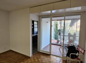 PH · 31m² · 1 Ambiente · San Nicolas 200 Piso 1ro - Monoambiente con Balcón.