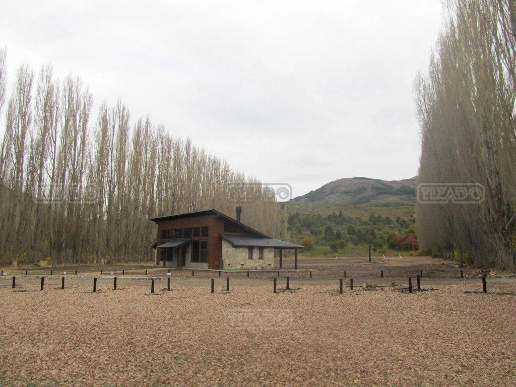 Club de campo Dos Valles 1500, San Carlos de Bariloche, Río Negro