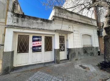 Casa · 160m² · 6 Ambientes · 1 Cochera · Venta Casa Rosario 4 Habitaciones Patio Terraza - Av Alberdi Iglesia Perpetuo Socorro - Apta Credito