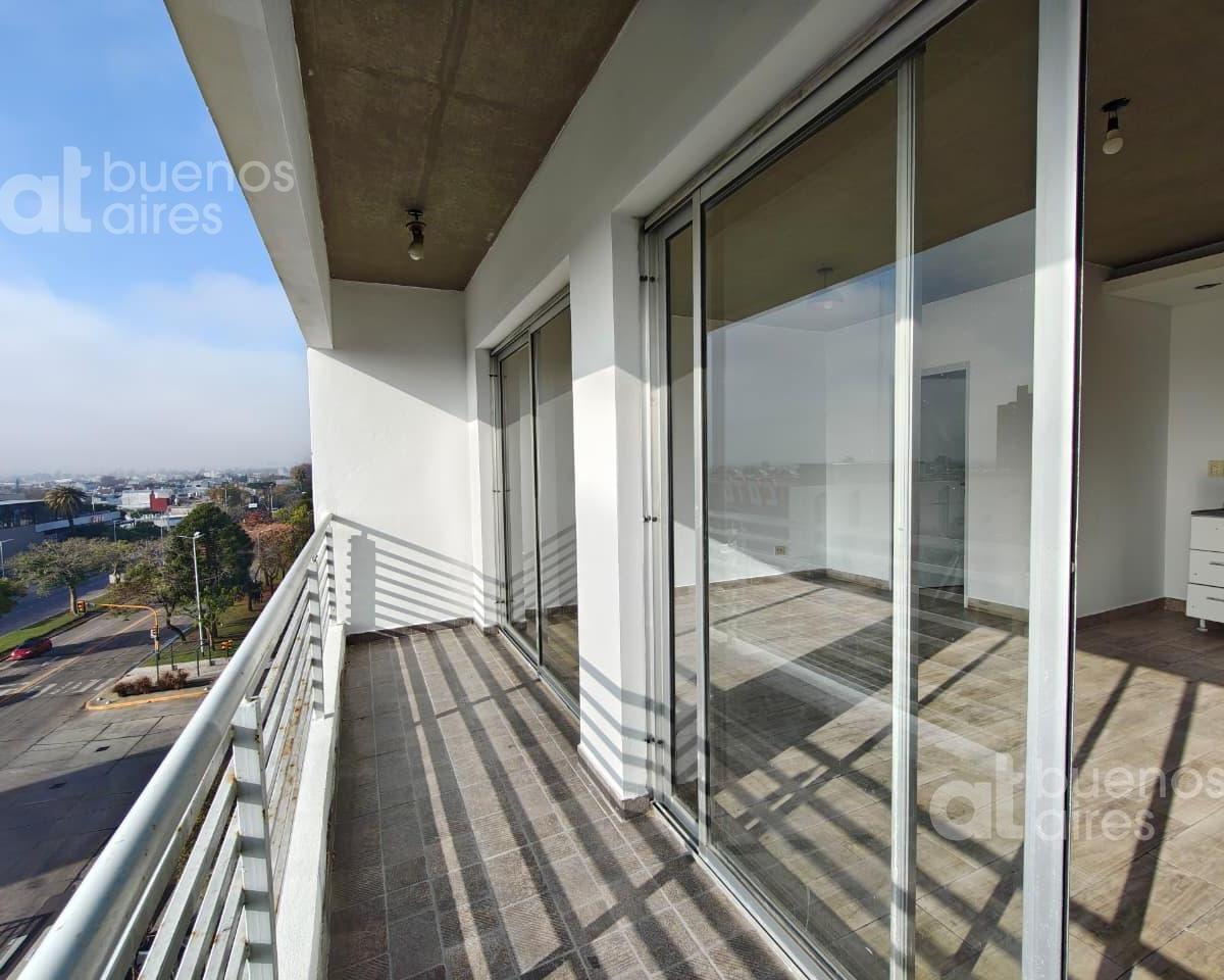 Av. Mitre al 3200