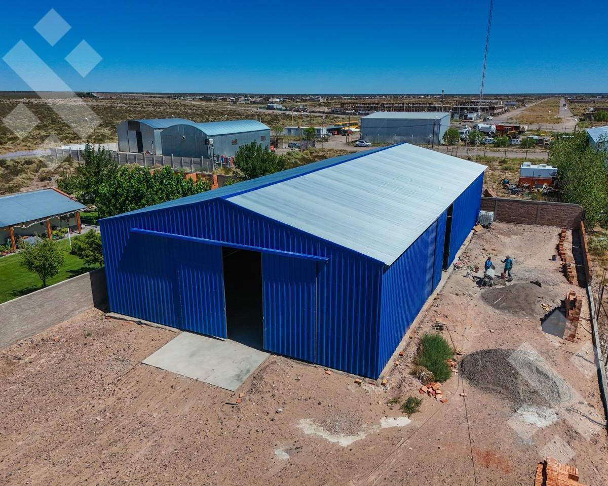 En Venta | Galpón de 400 m2 | Parque Industrial | Centenario, Parque, Centenario