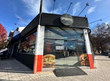 Local comercial · 210m² · Casa - Jose Clemente Paz