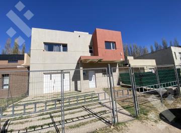 Casa · 127m² · 5 Ambientes · 1 Cochera · Venta Casa en Confluencia Rural Neuquén