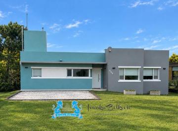 Casa de 4 ambientes, Costa Esmeralda · Nuevo Valor - Venta Casa de 160 m² con 3 Dorm. con Pileta Costa Esmeralda