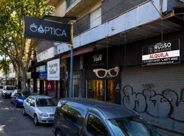Local comercial · 32m² · Alquiler Local Comercial - Frente a Estacion San Miguel