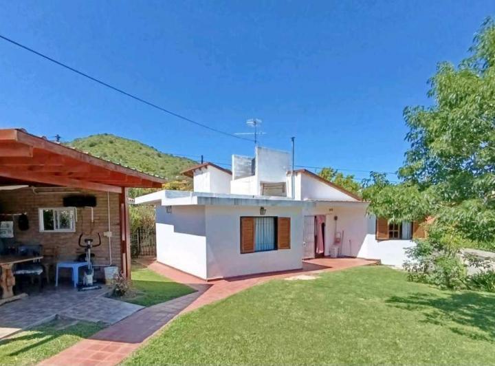 Casa · 154m² · 3 Dormitorios · 2 Cocheras