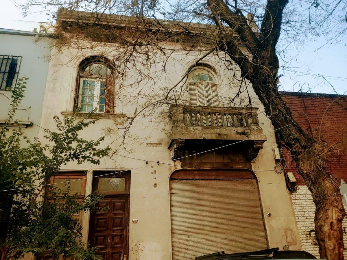 Constitución 2000, San Cristobal, Capital Federal