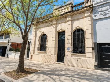 Casa · 161m² · 6 Ambientes · Casa a Reciclar | Lote Propio | Apto Desarrollo Inmobiliario | Parque Avellaneda