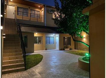 PH · 70m² · 3 Ambientes · PH en Lanús Oeste