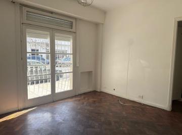 Departamento · 40m² · 2 Ambientes · Departamento en Pb Luminoso con Patio