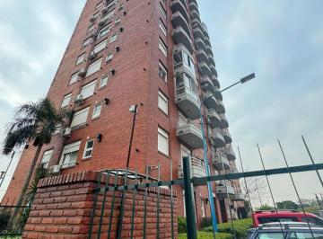 Departamento de 2 ambientes, Avellaneda · Departamento de 2 Ambientes con Balcón