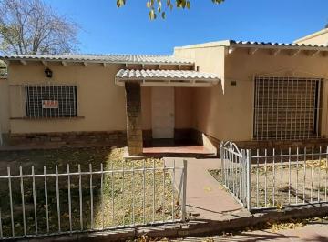 Casa de 3 ambientes, Godoy Cruz · Dueño Alquila Casa