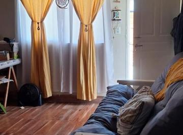 Casa · 80m² · 3 Ambientes · Casa en Venta - 2 Dorm. 1 Baño - 80 m - Almirante Brown