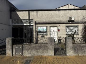 Casa de 4 ambientes, Avellaneda · Casa en Venta 90 m² Villa Dominico