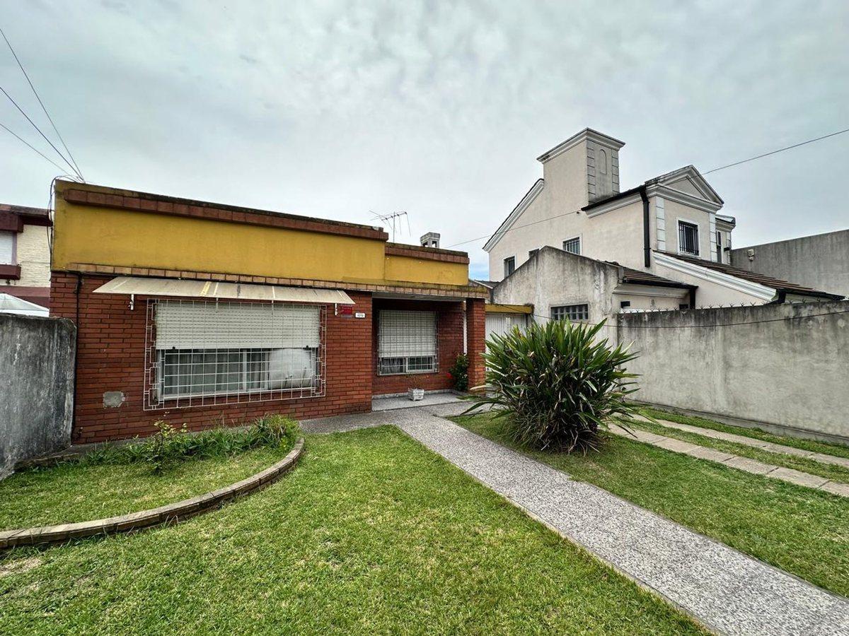 Crisólogo Larralde 1500