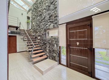 Casa · 300m² · 5 Ambientes · 2 Cocheras · Casa a La Venta St Thomas Norte - Gran Oportunidad!