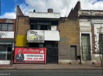 Casa · 500m² · 3 Ambientes · Casa Ideal Para Desarrollo de Edificio de Ocho Pisos