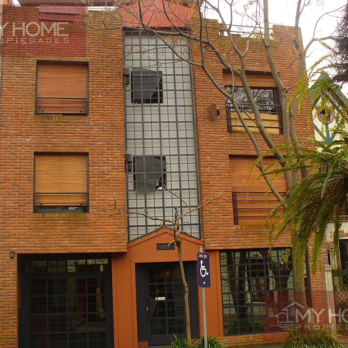 Rivadavia al 600