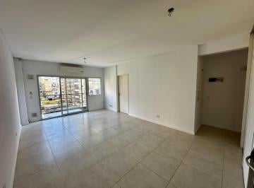 Departamento · 29m² · 1 Ambiente · Amplio Monoambiente Al Frente con Balcón y Vista Abierta. Amenities!