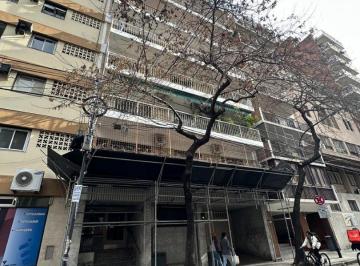 Departamento · 92m² · 4 Ambientes · 1 Cochera · Departamento 4 Ambientes con Balcón en Venta
